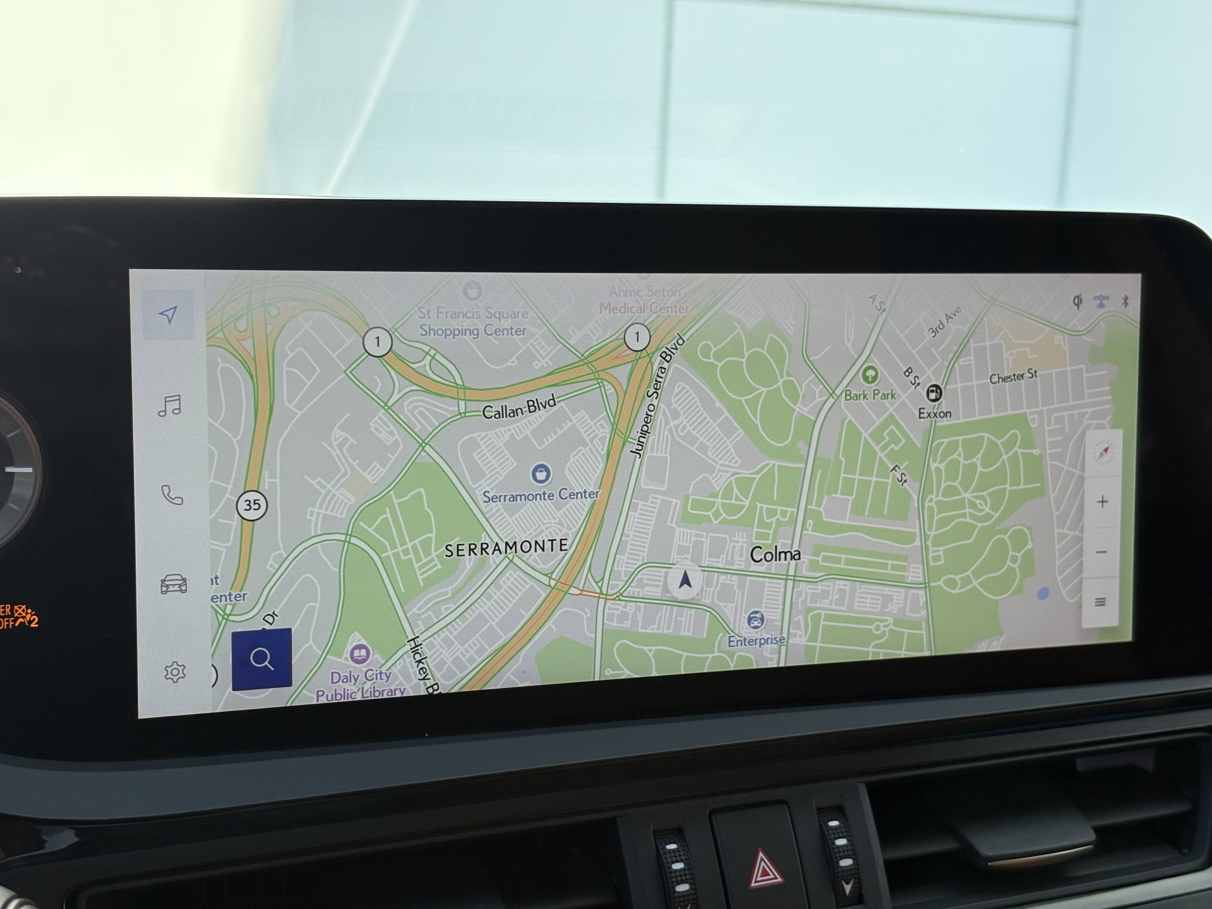 Used 2024 Lexus ES 300h w/ Premium Package image 22