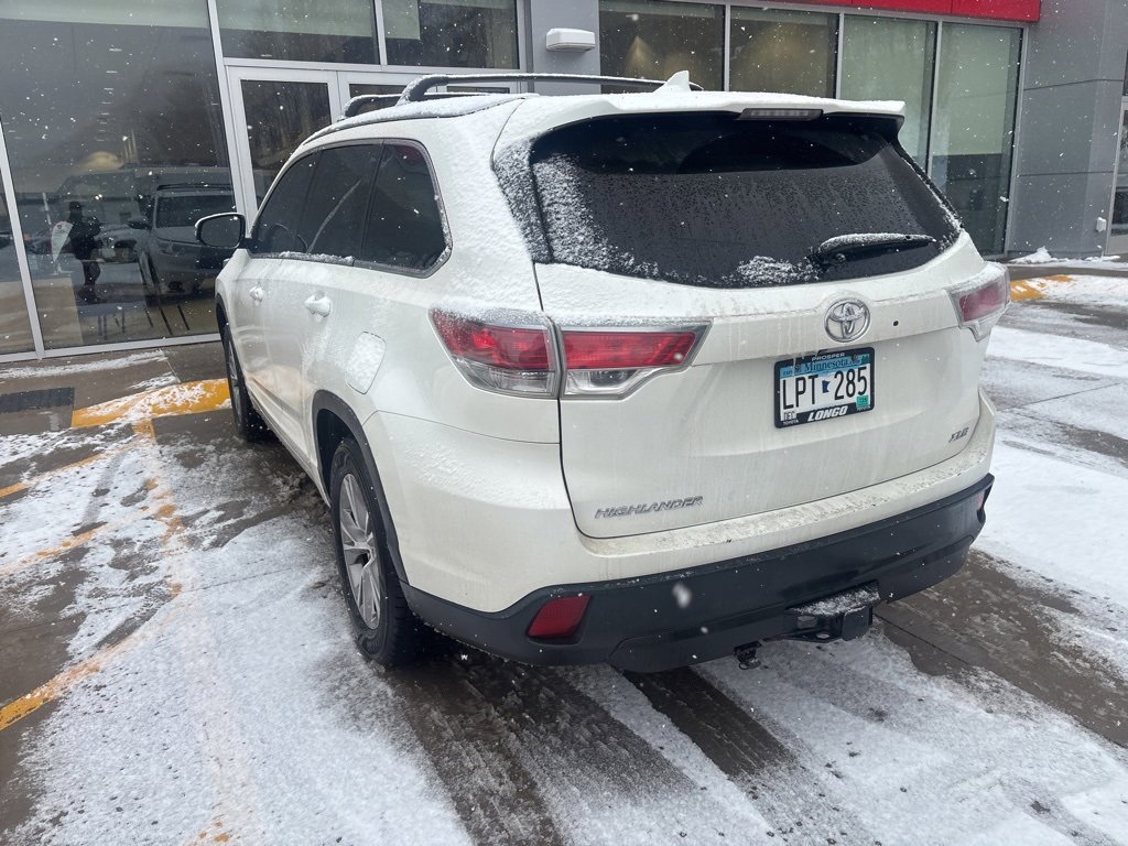 Used 2015 Toyota Highlander XLE image 8