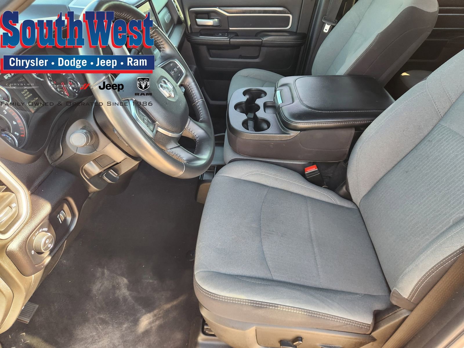 Used 2024 RAM 3500 Big Horn image 13