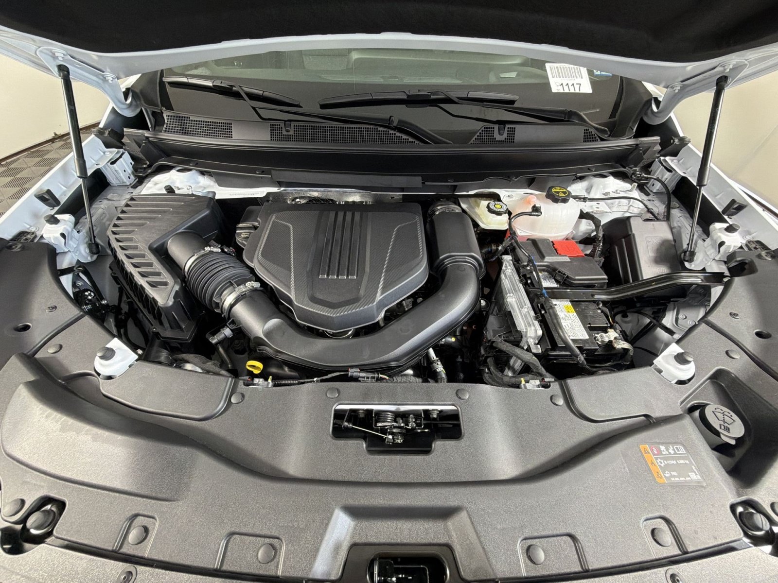 New 2027 Chevrolet Traverse LT FWD image 28