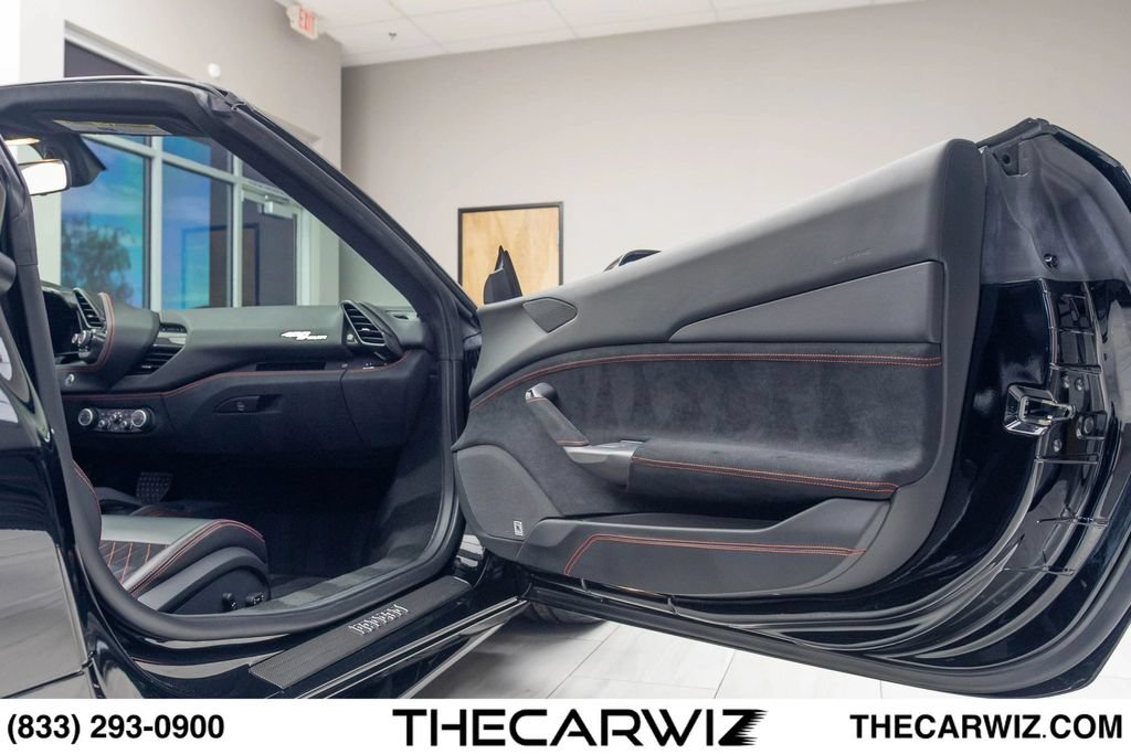 Used 2019 Ferrari 488 Spider RWD image 72