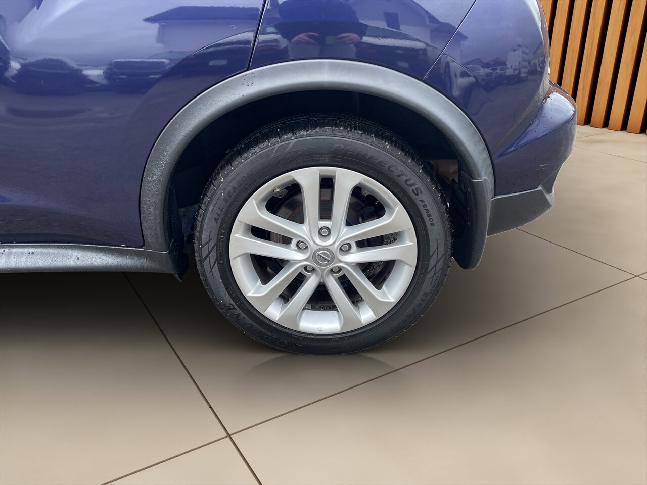Used 2015 Nissan Juke SV image 30