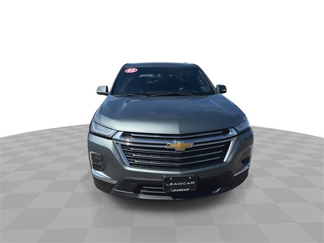 Used 2023 Chevrolet Traverse LT image 3