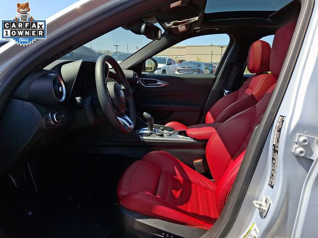 Used 2024 Alfa Romeo Giulia Ti w/ Performance Driving Package RWD image 14