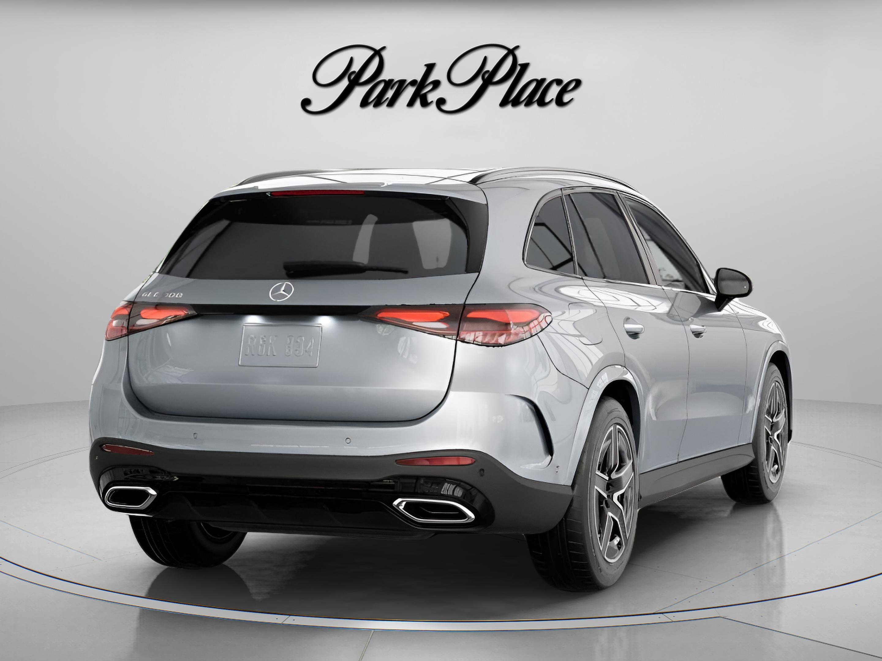 Certified 2025 Mercedes-Benz GLC 300 4MATIC w/ AMG Line image 19