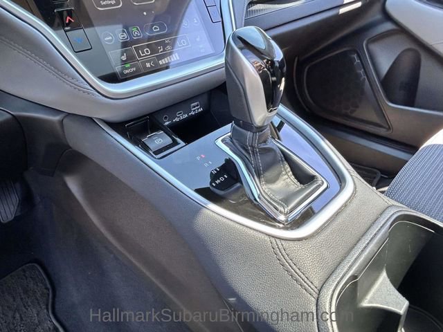 Used 2025 Subaru Outback Premium w/ Popular Package #1A image 19