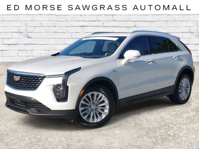 Certified 2024 Cadillac XT4 Luxury w/ Cold Weather Package
