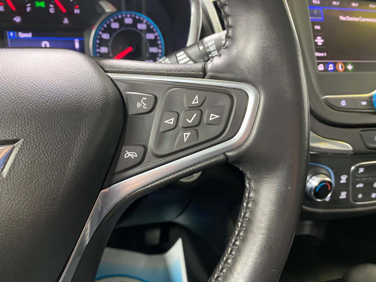 Used 2022 Chevrolet Equinox LT image 20