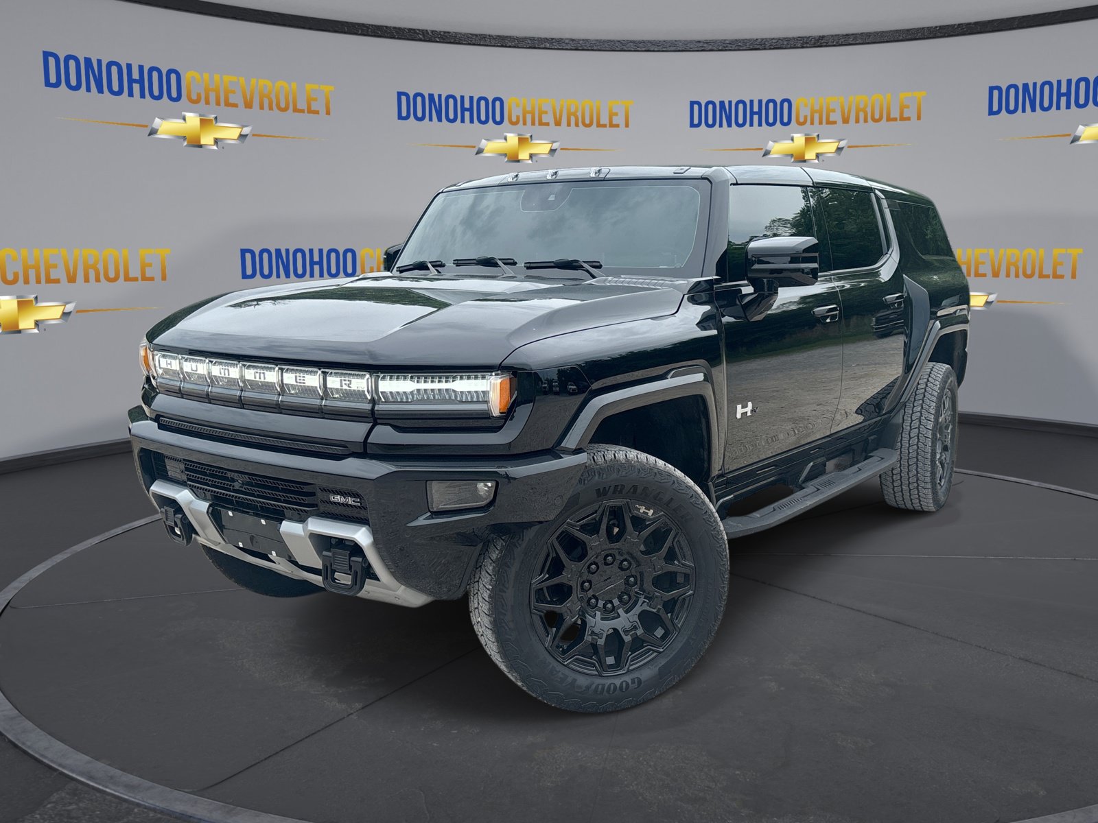 Used 2025 GMC Hummer EV 2X AWD/4WD image 4