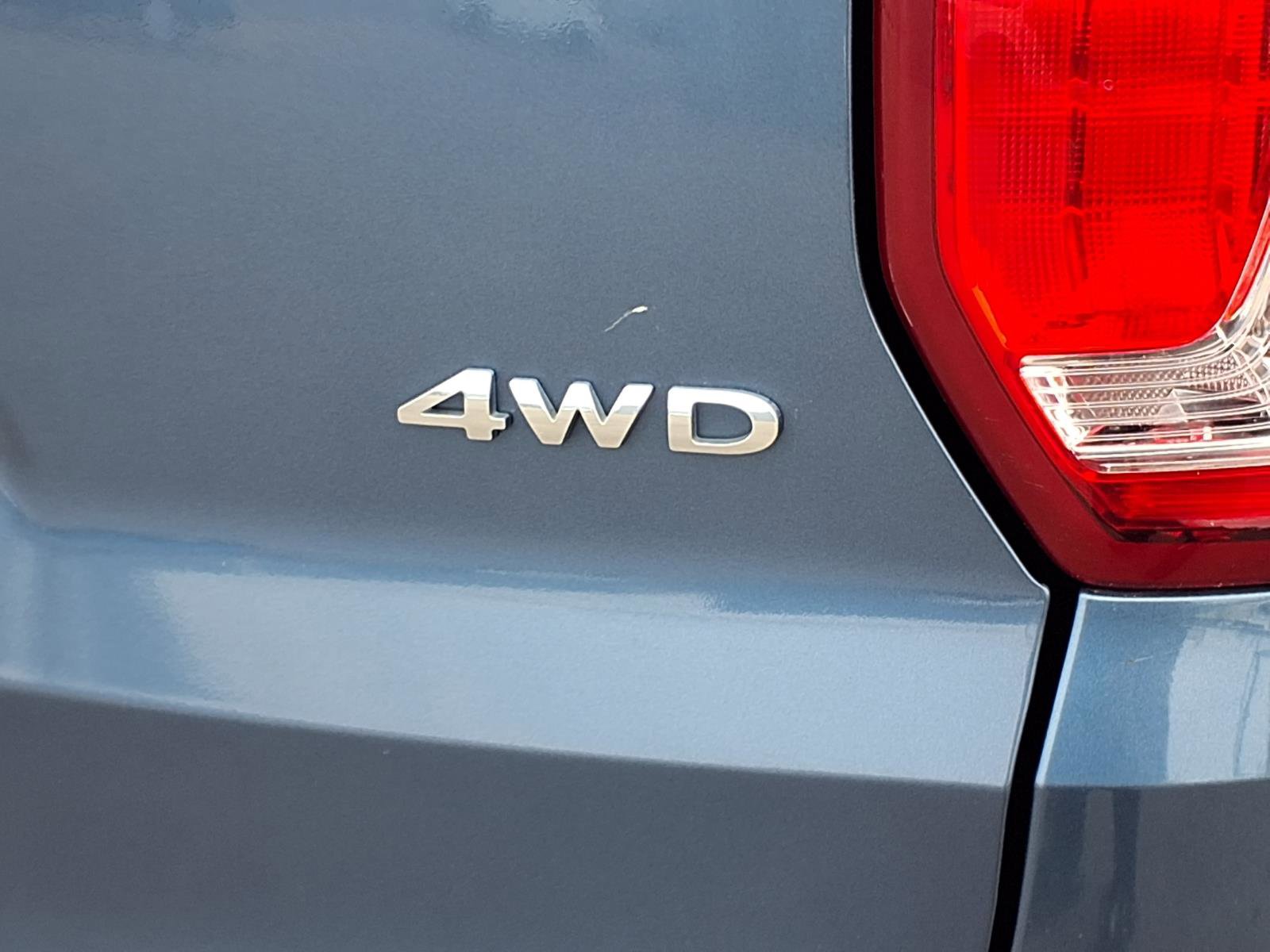 Used 2019 Ford Explorer XLT w/ Equipment Group 202A image 26