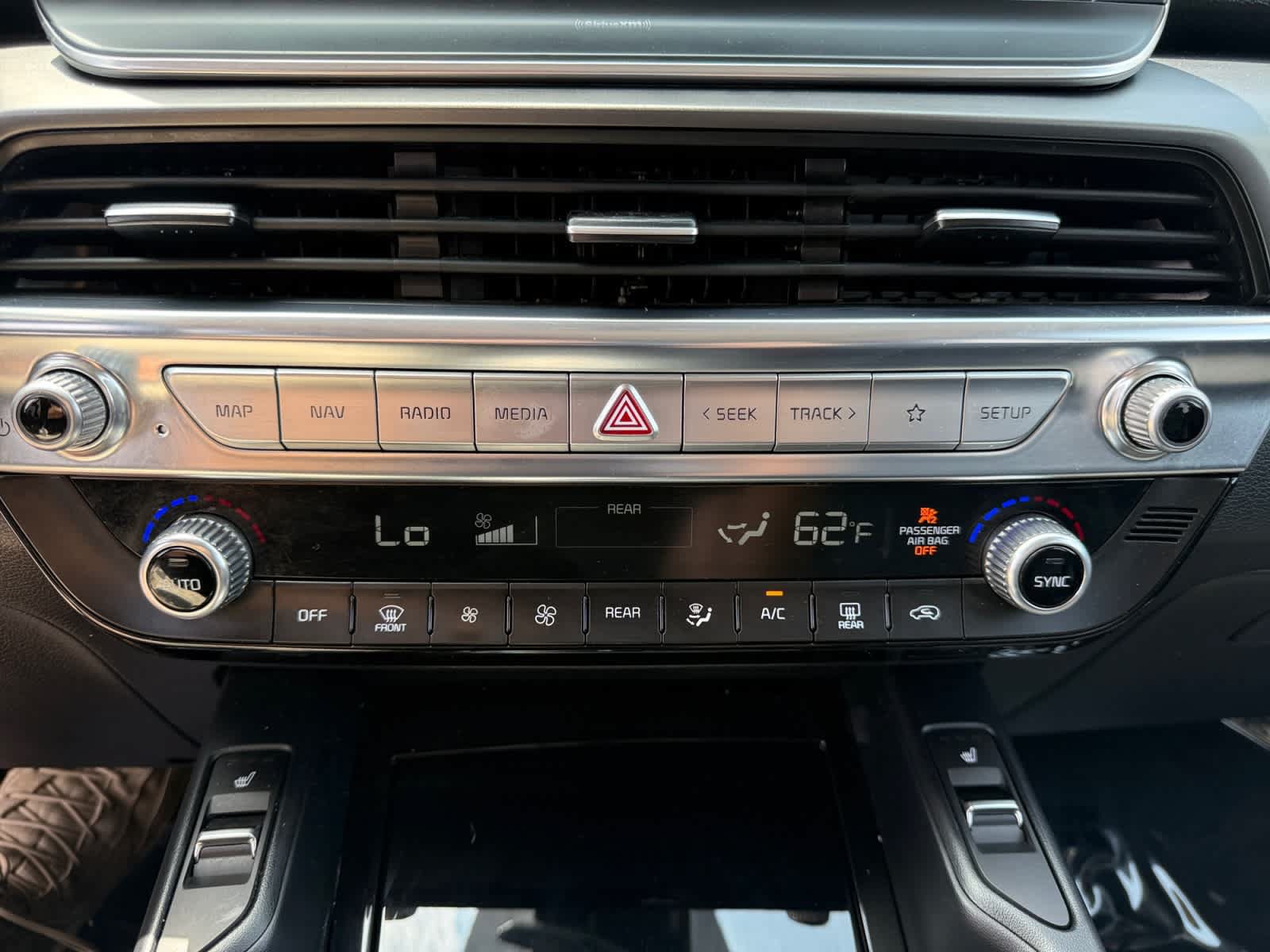 Used 2022 Kia Telluride S AWD/4WD image 17