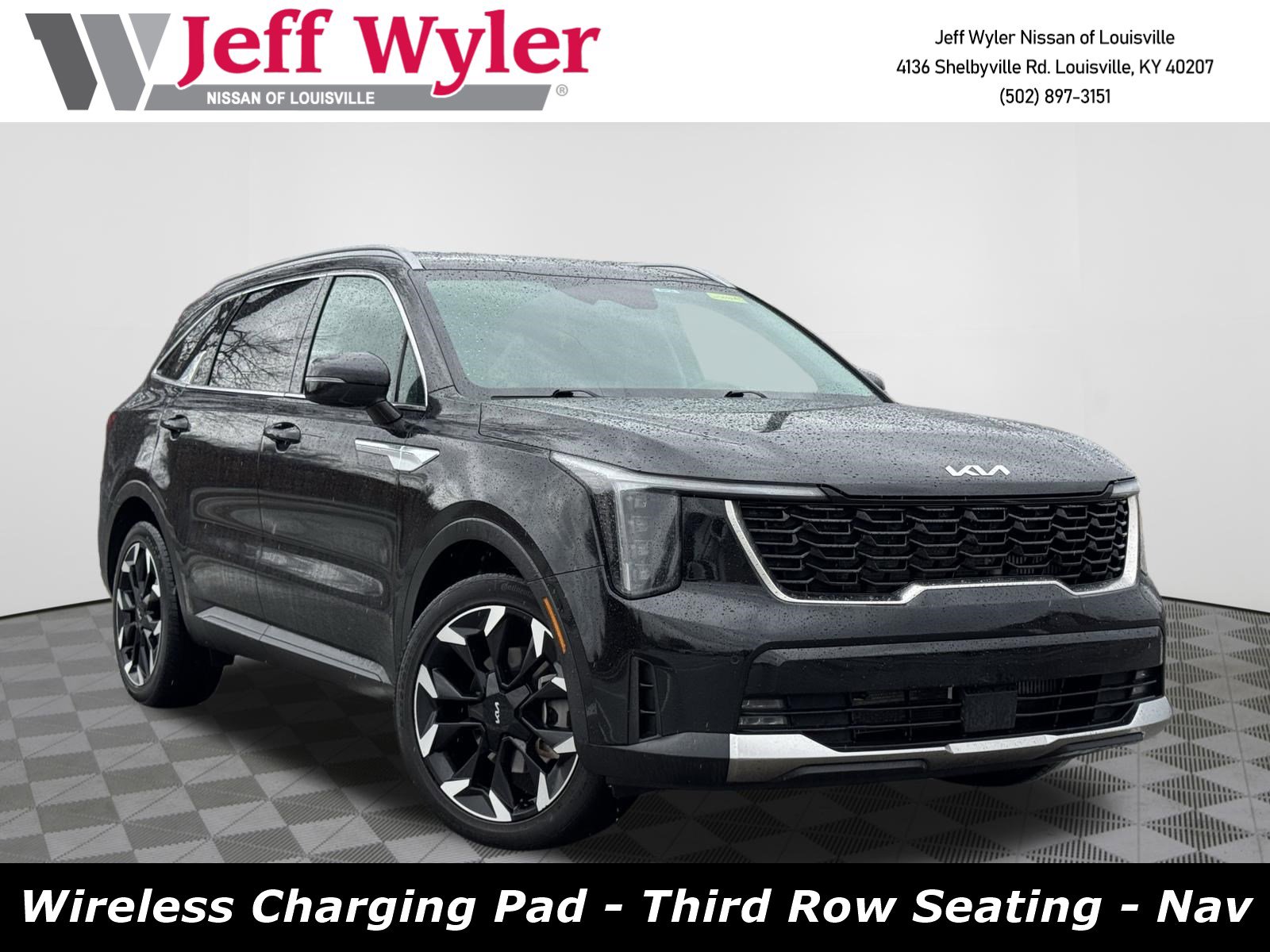 Used 2024 Kia Sorento EX image 1