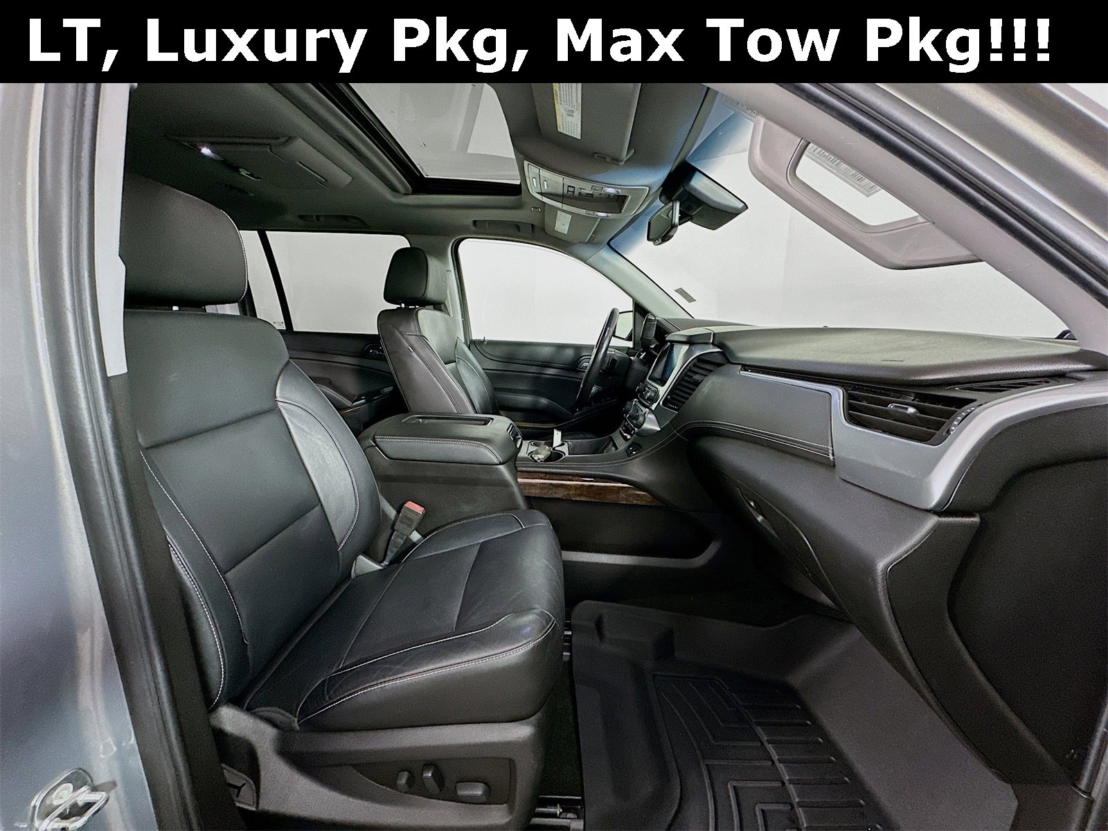 Used 2018 Chevrolet Suburban LT image 33