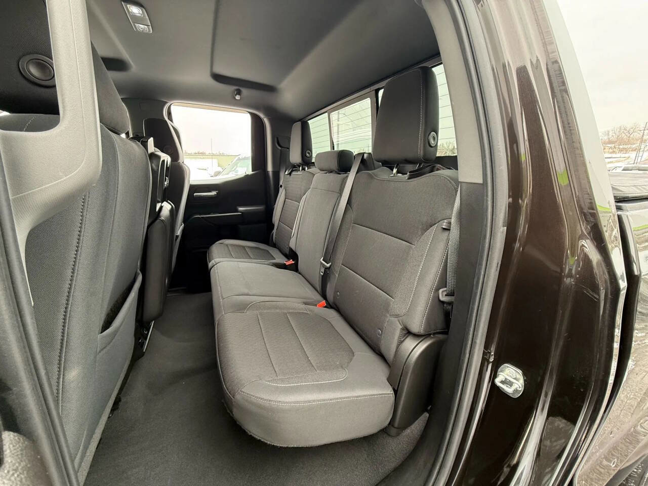 Used 2019 Chevrolet Silverado 1500 LT w/ All-Star Edition AWD/4WD image 17