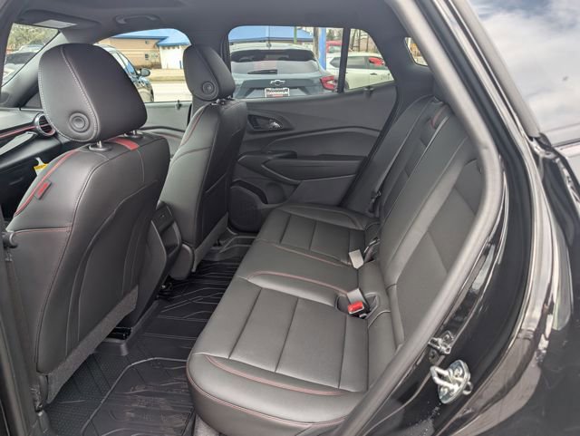 New 2026 Chevrolet Trax RS w/ Sunroof Package image 9