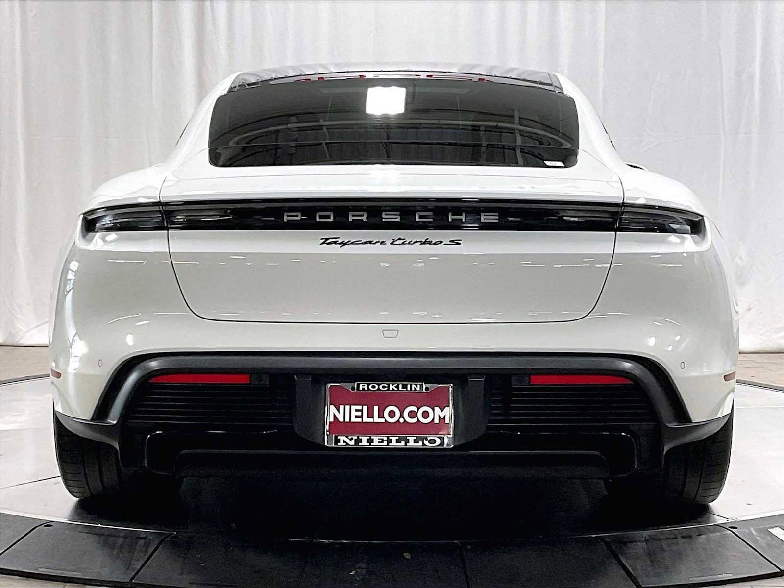Used 2020 Porsche Taycan Turbo S AWD/4WD image 8