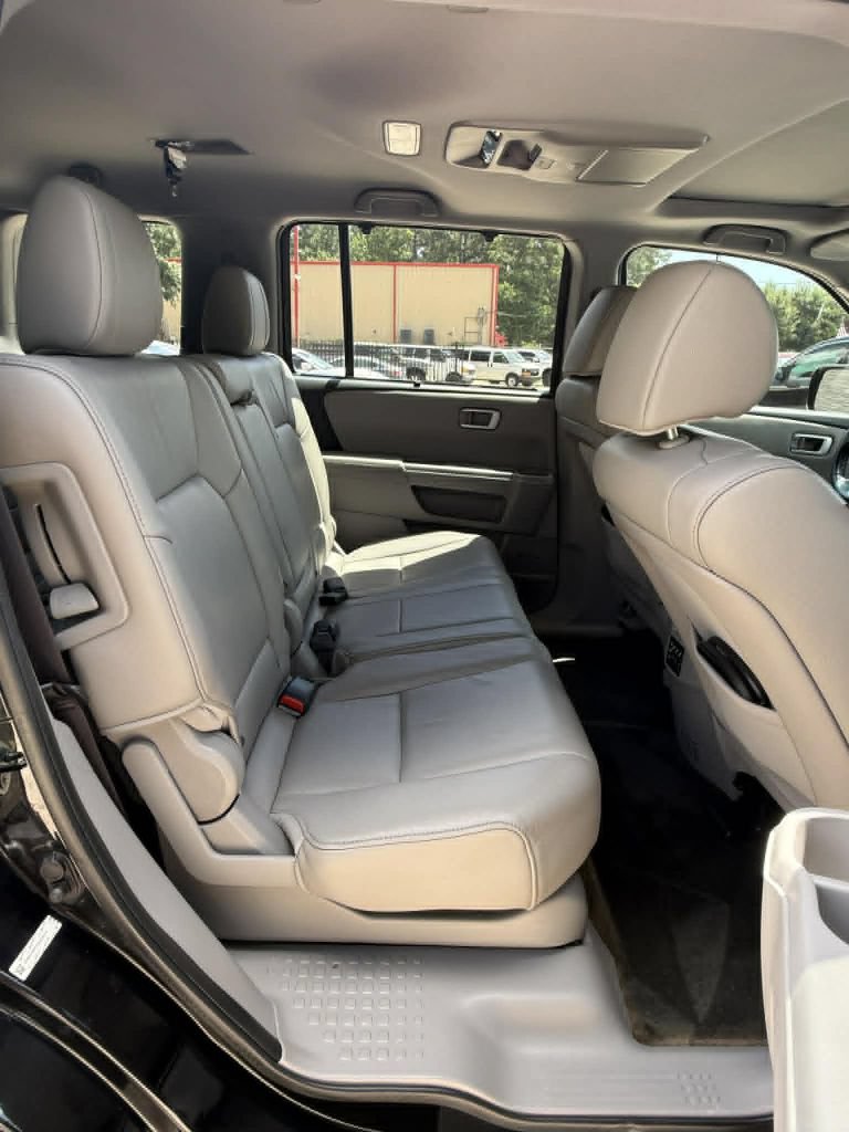 Used 2015 Honda Pilot Touring image 13