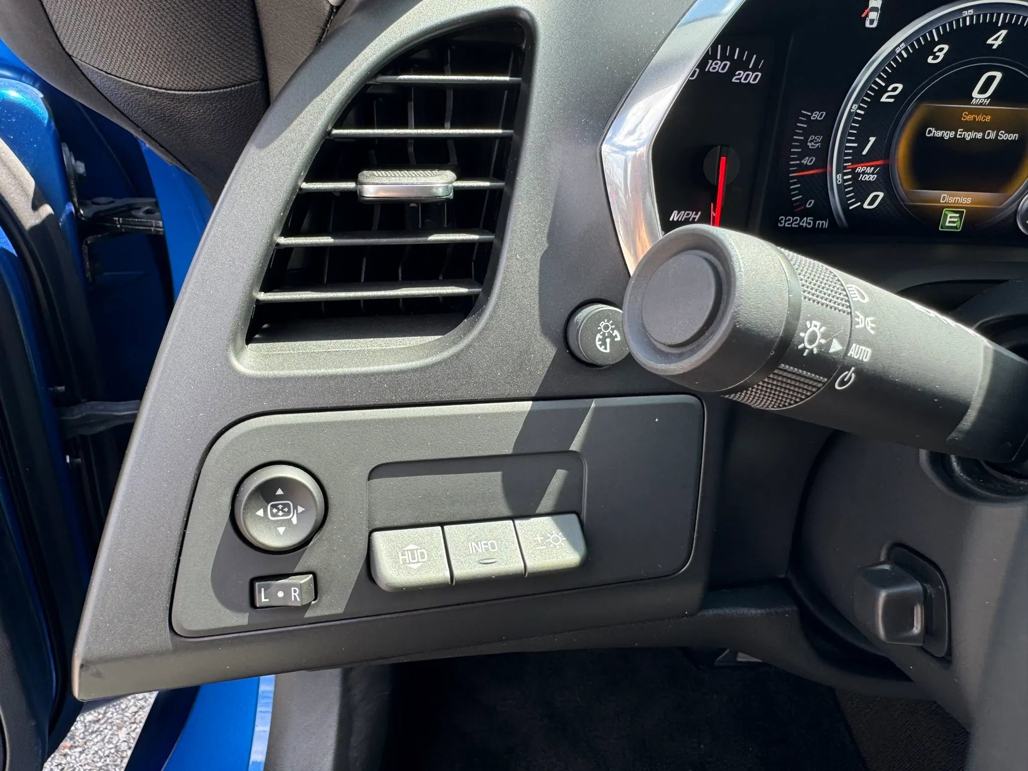 Used 2016 Chevrolet Corvette Stingray Coupe w/ 2LT Preferred Equipment Group image 26