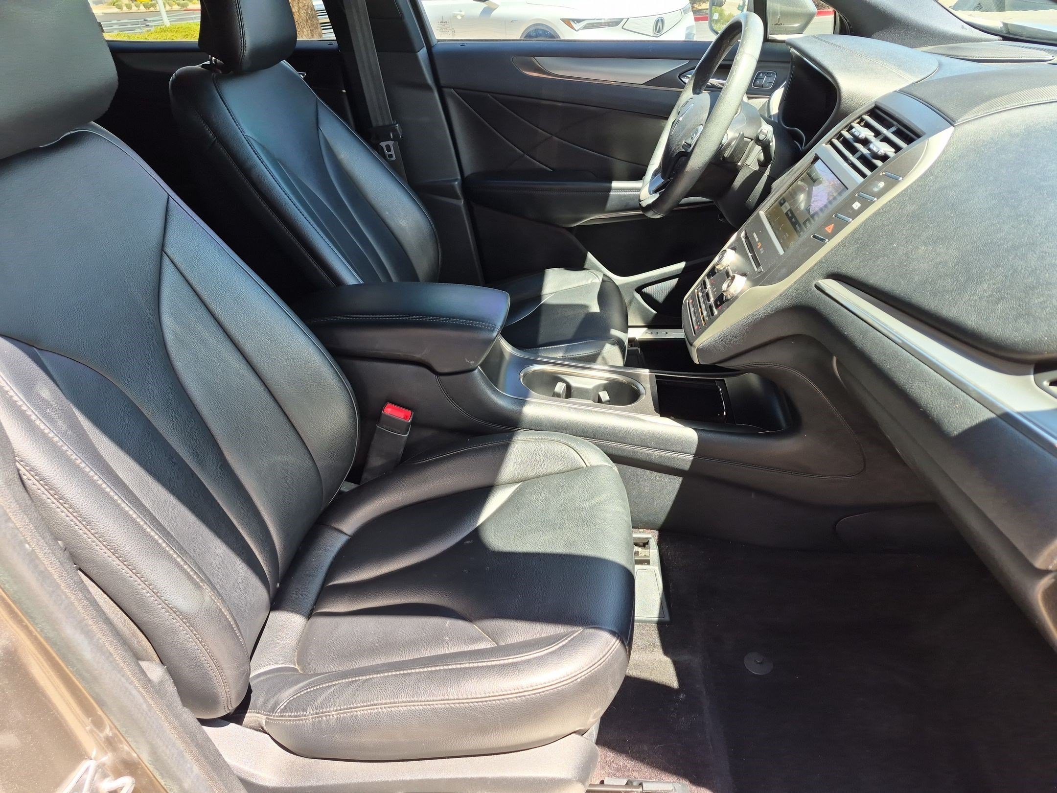 Used 2017 Lincoln MKC Premiere FWD image 29
