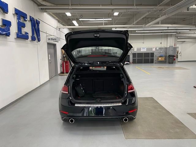 Used 2021 Volkswagen GTI SE FWD image 9