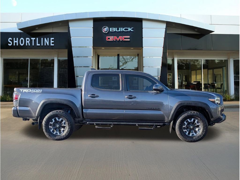 Used 2023 Toyota Tacoma TRD Off-Road w/ Technology Package AWD/4WD image 2
