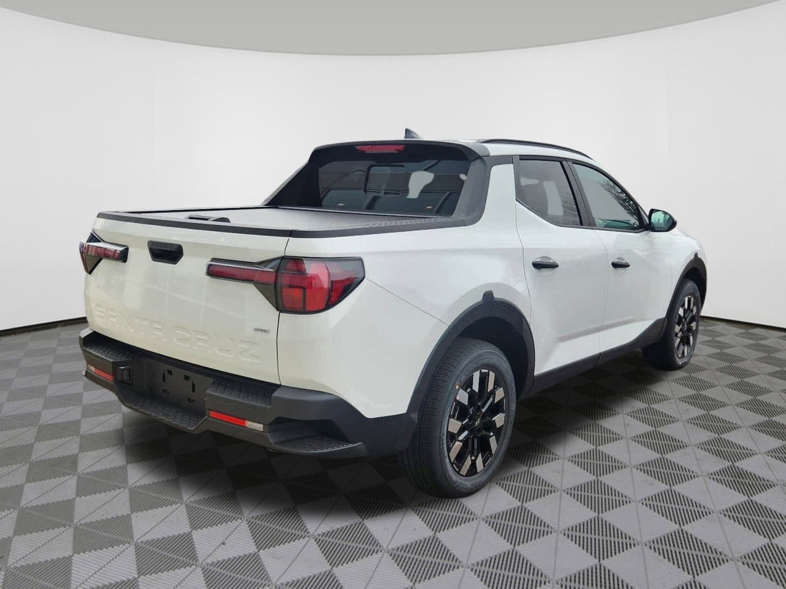 New 2025 Hyundai Santa Cruz SEL image 4