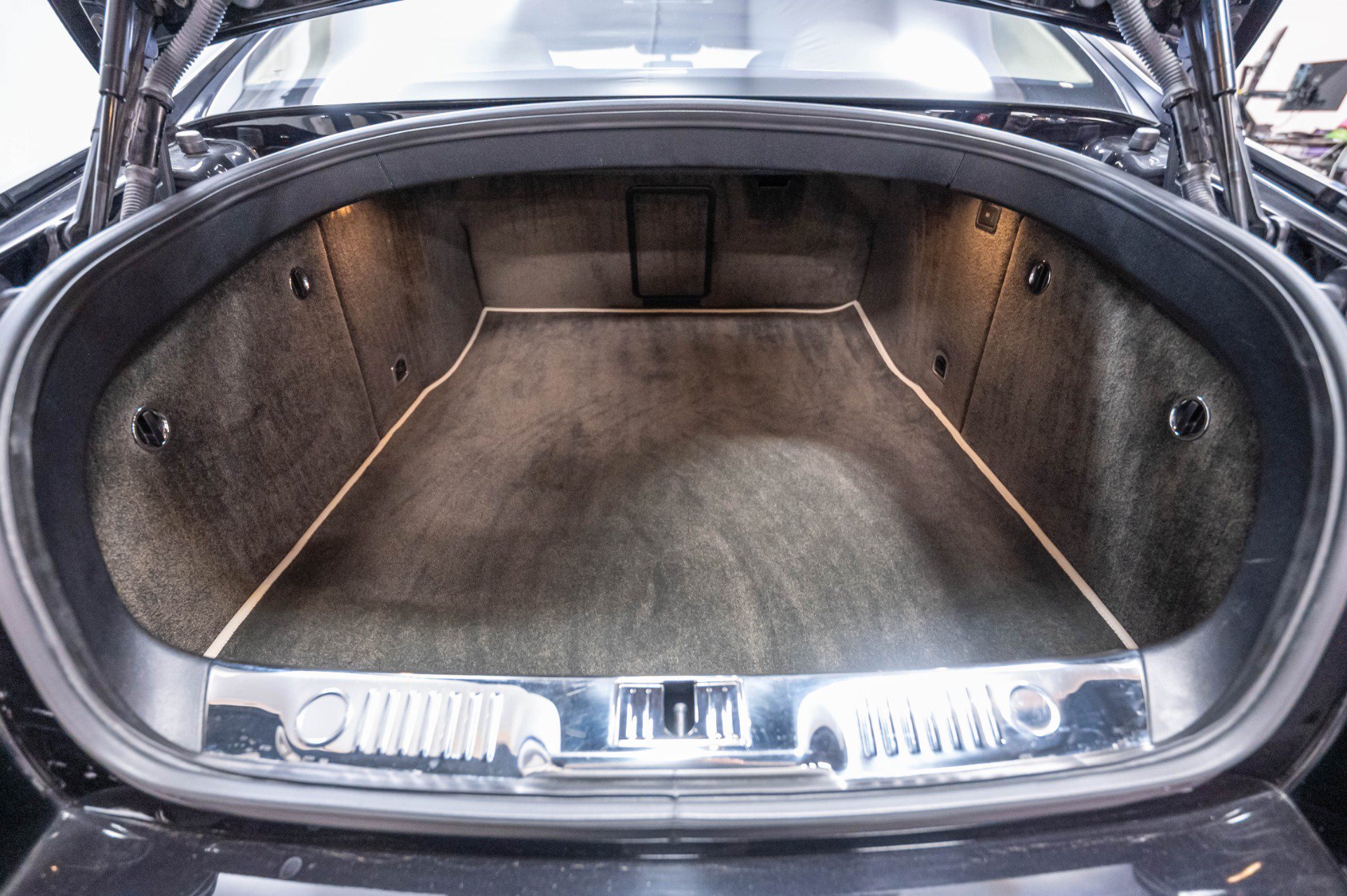 Used 2015 Bentley Flying Spur V8 AWD/4WD image 49
