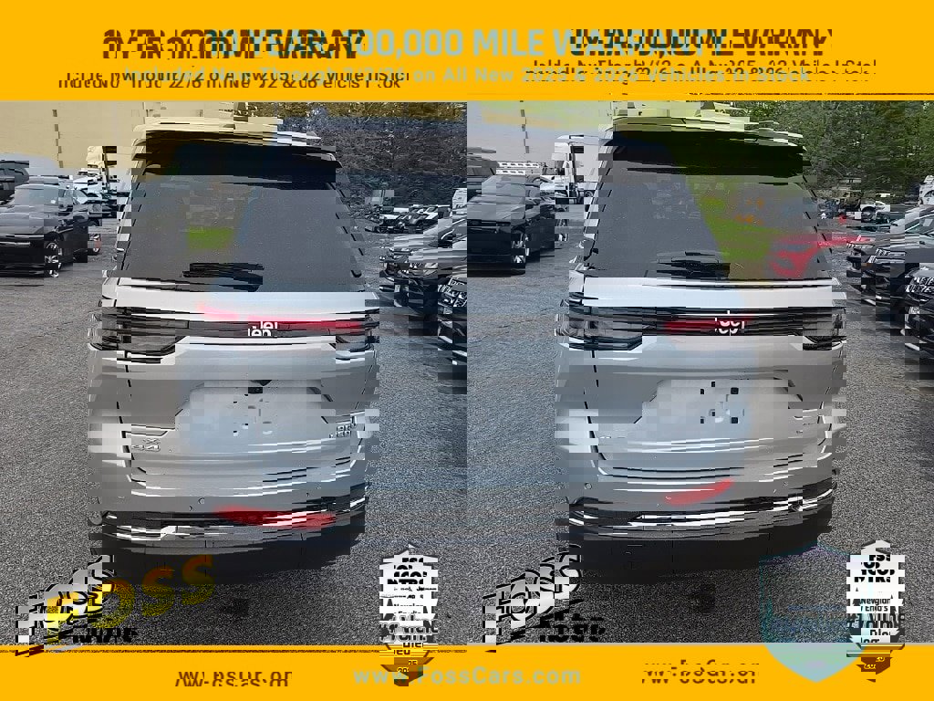 New 2025 Jeep Grand Cherokee Laredo X image 6