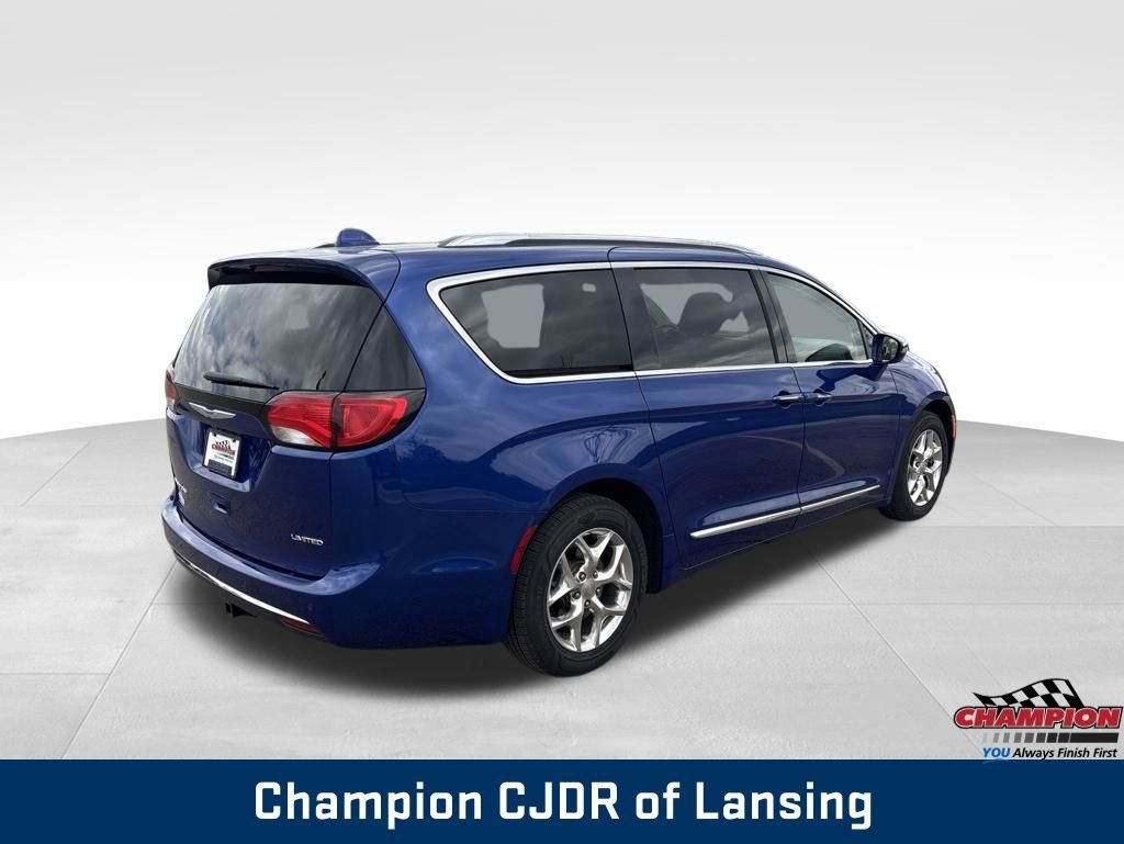Used 2019 Chrysler Pacifica Limited FWD image 10