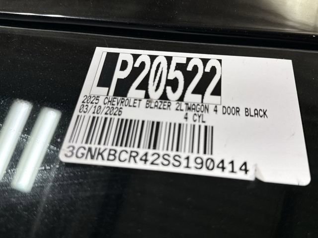 Certified 2025 Chevrolet Blazer LT image 28