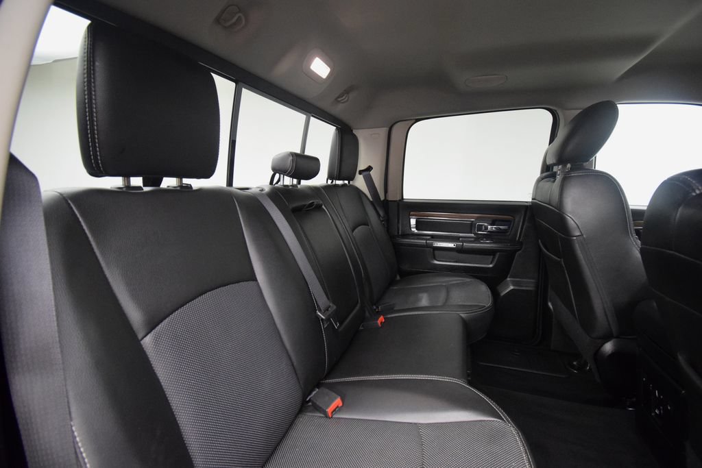 Used 2014 RAM 1500 Laramie w/ Convenience Group AWD/4WD image 17