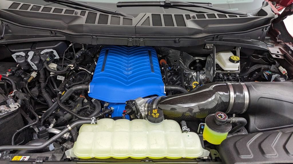 New 2025 Ford F150 Lariat w/ Equipment Group 502A High image 5