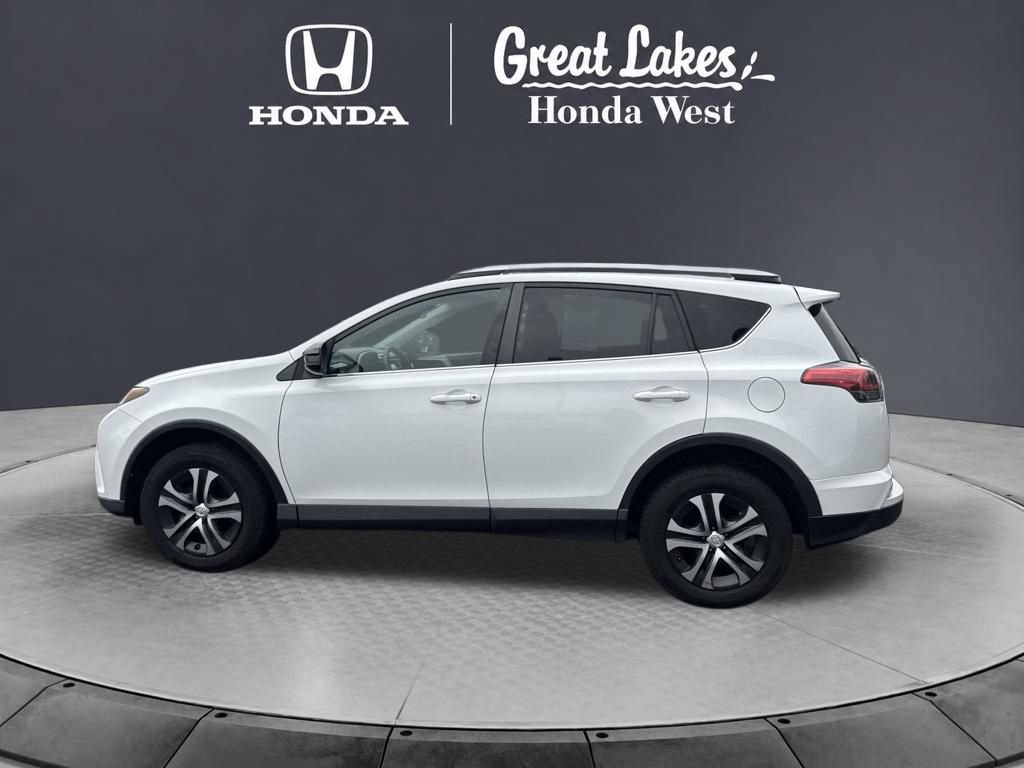 Used 2016 Toyota RAV4 LE AWD/4WD image 9