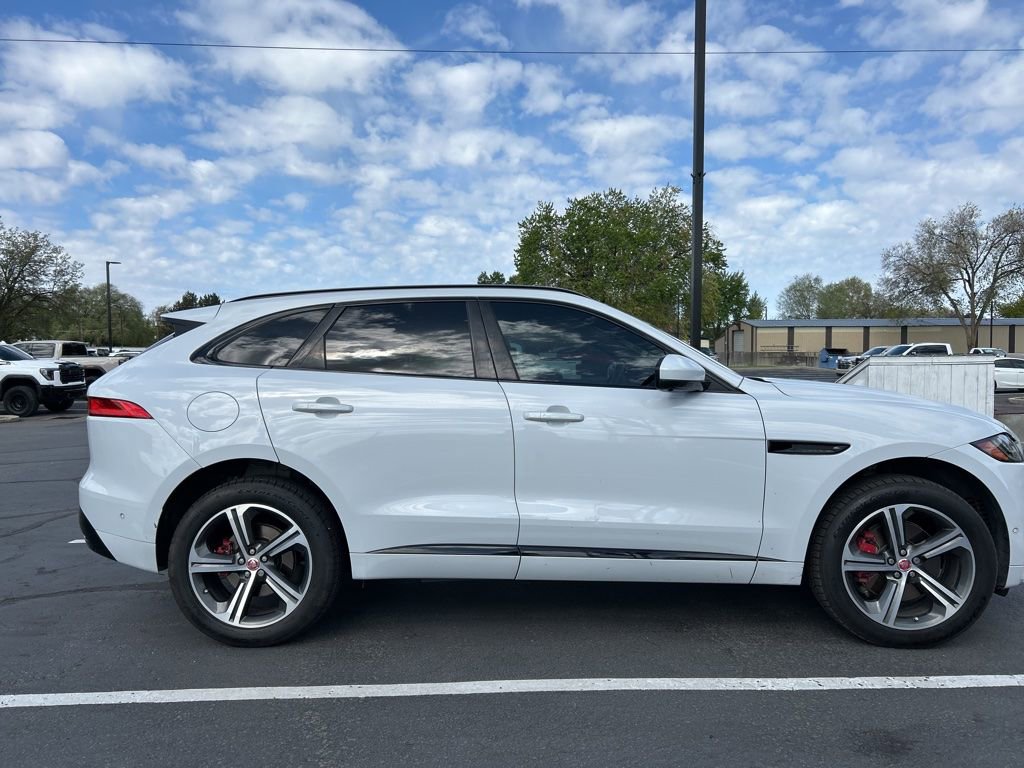 Used 2017 Jaguar F-PACE S AWD/4WD image 5