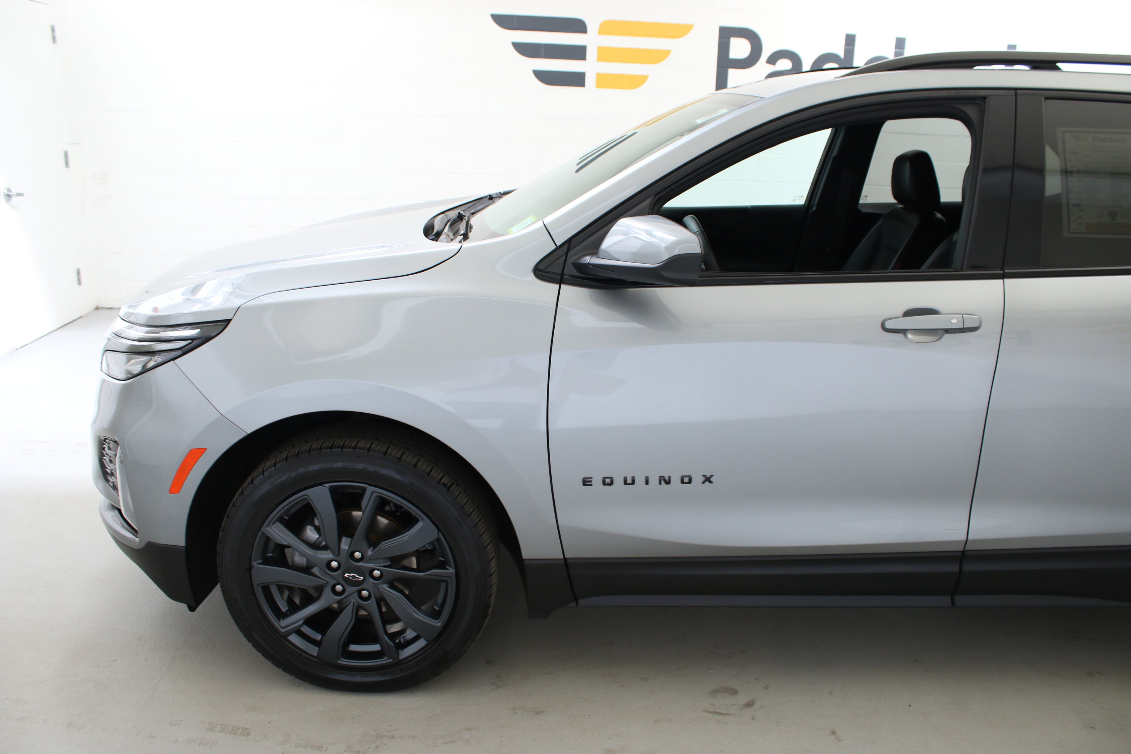 Used 2023 Chevrolet Equinox RS AWD/4WD image 4
