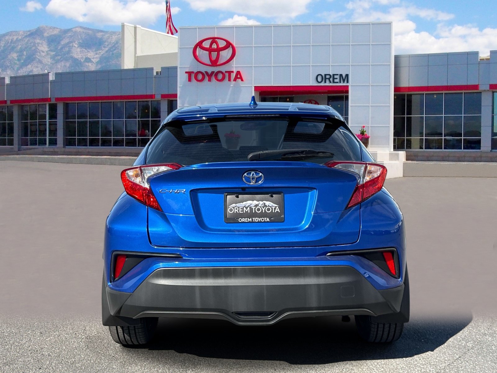 Used 2022 Toyota C-HR XLE FWD image 5