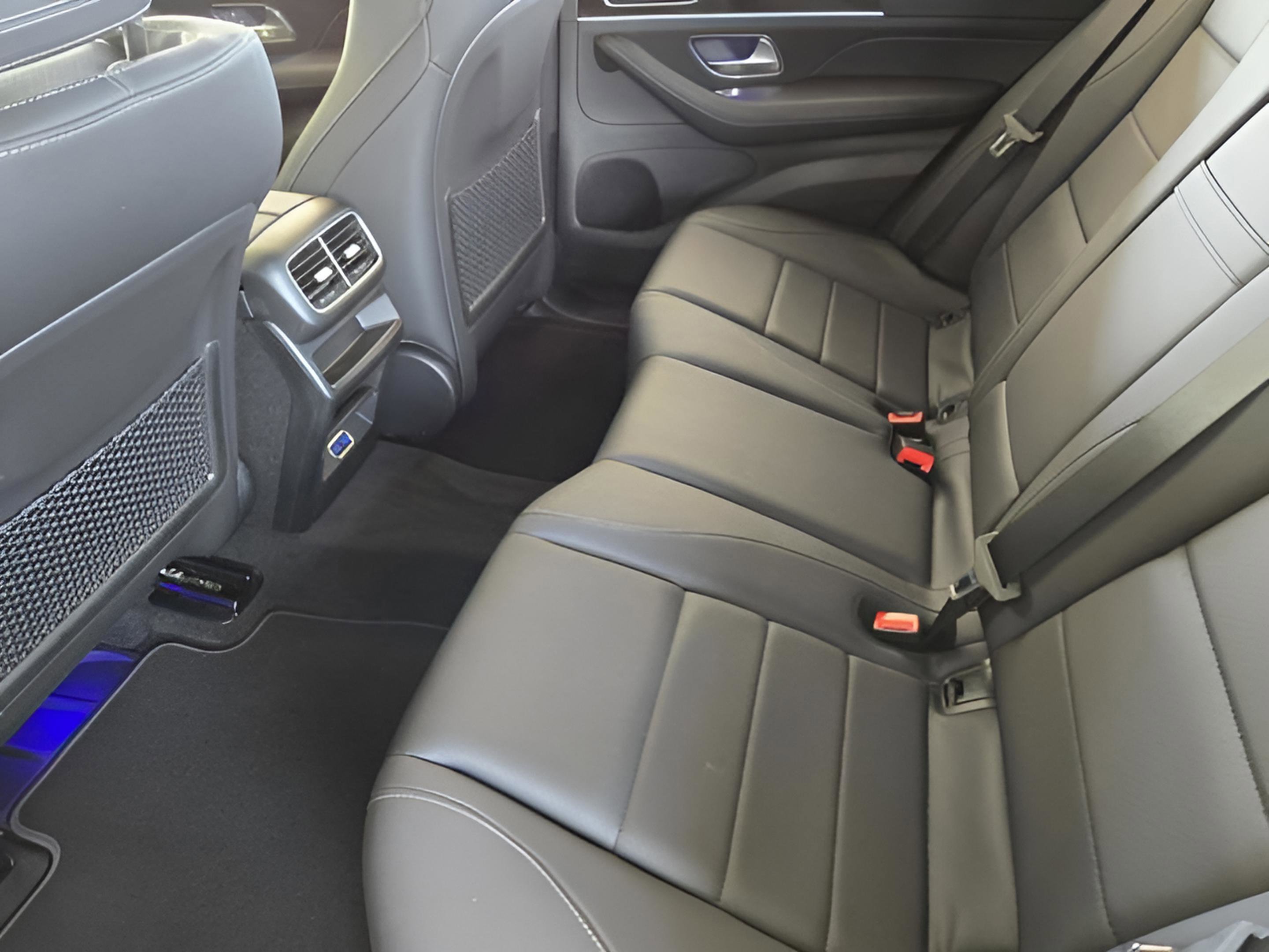 Used 2025 Mercedes-Benz GLE 350 4MATIC image 28