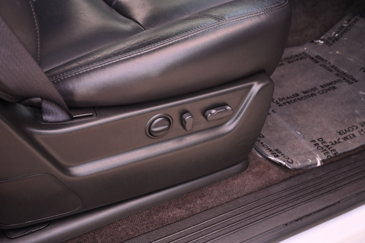 Used 2010 Chevrolet Tahoe LT w/ Luxury Package image 25