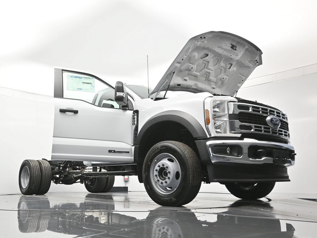 New 2026 Ford F600 4x4 Regular Cab Super Duty w/ XL Chrome Package image 45