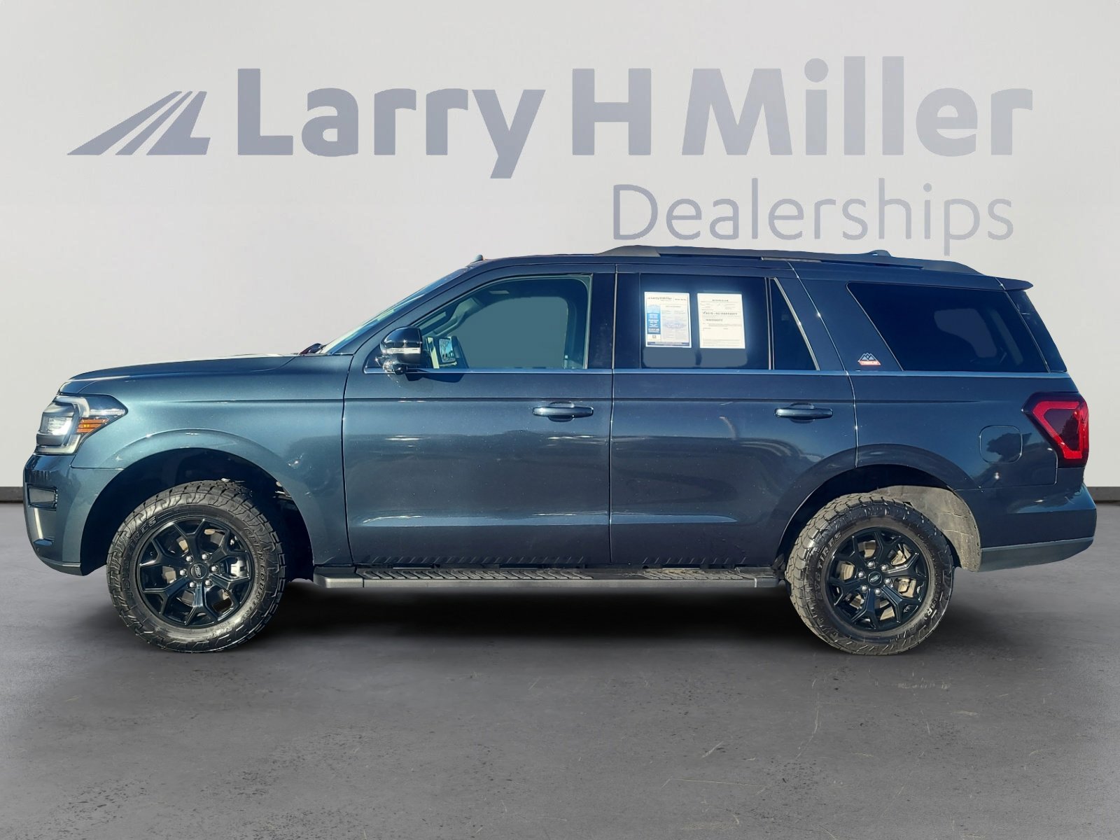 Certified 2022 Ford Expedition Timberline image 2