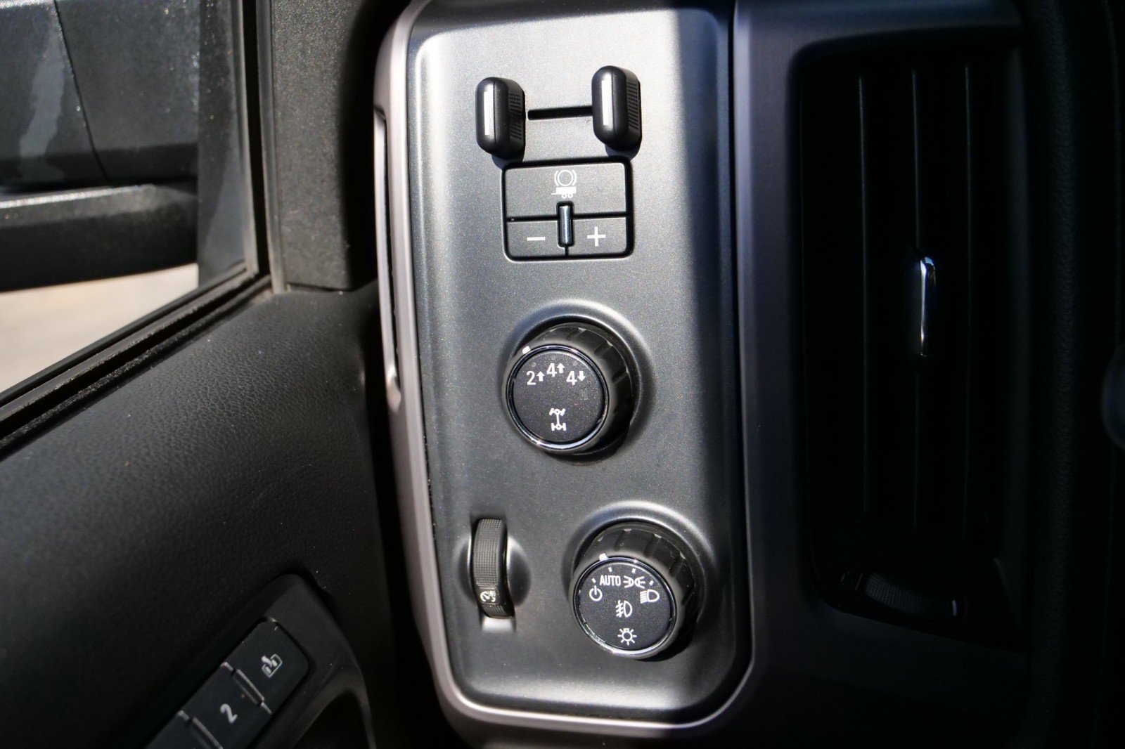 Used 2017 GMC Sierra 2500 SLT image 18