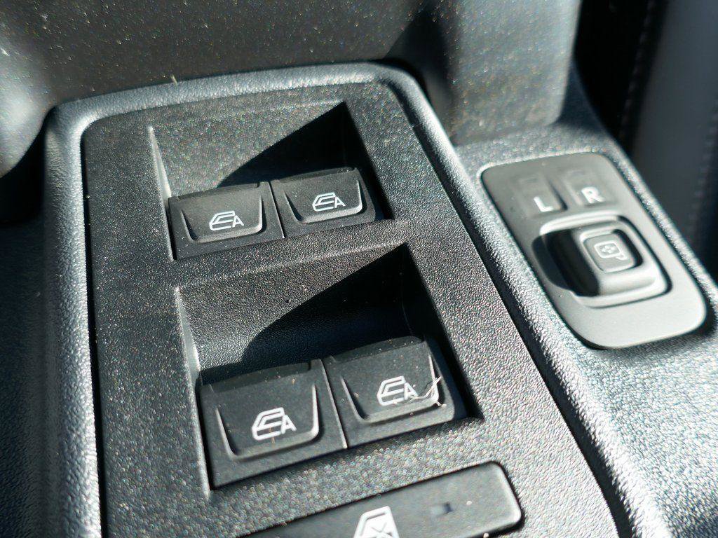 New 2025 Ford Bronco Outer Banks image 16