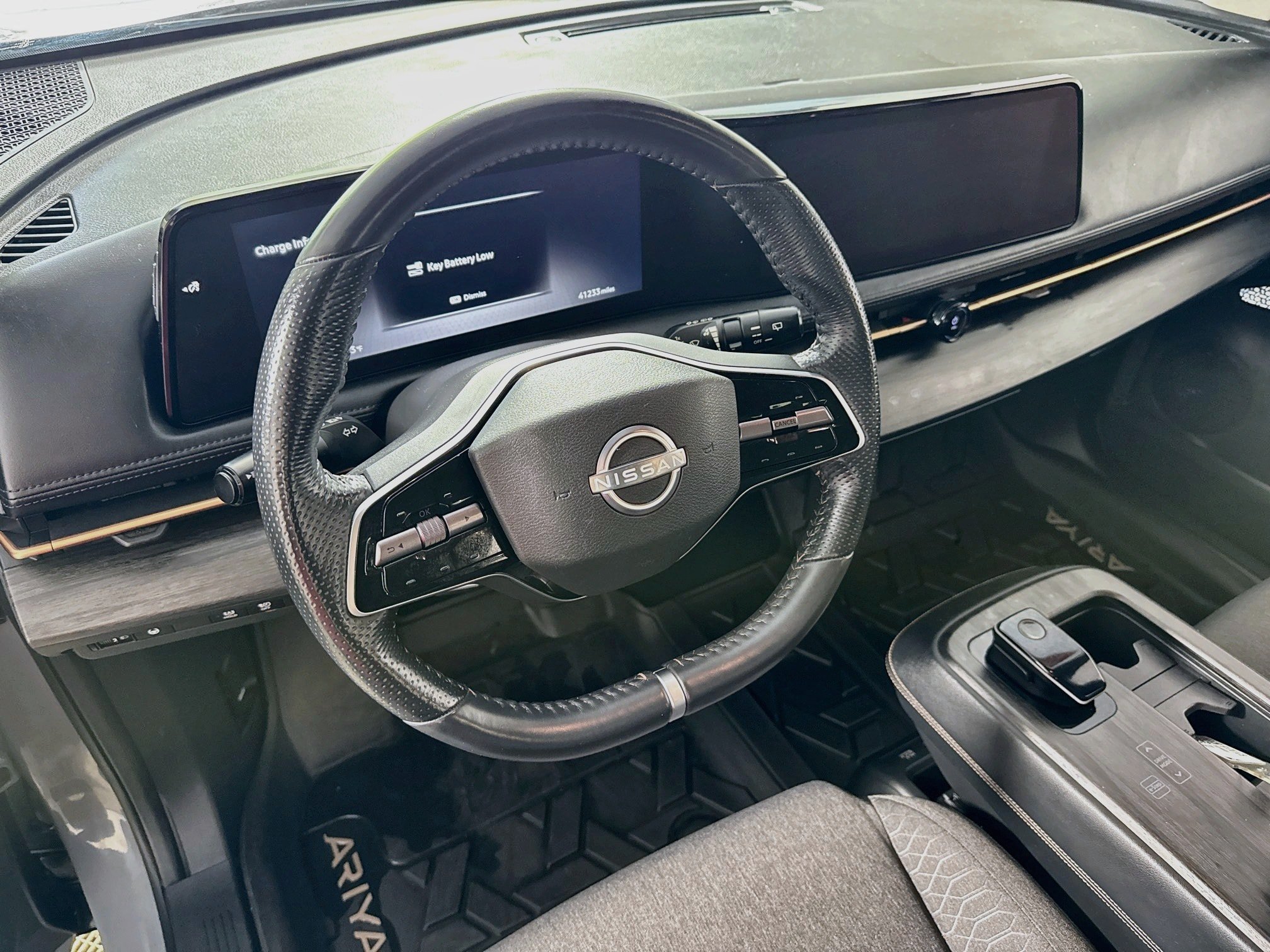Used 2023 Nissan Ariya FWD image 11