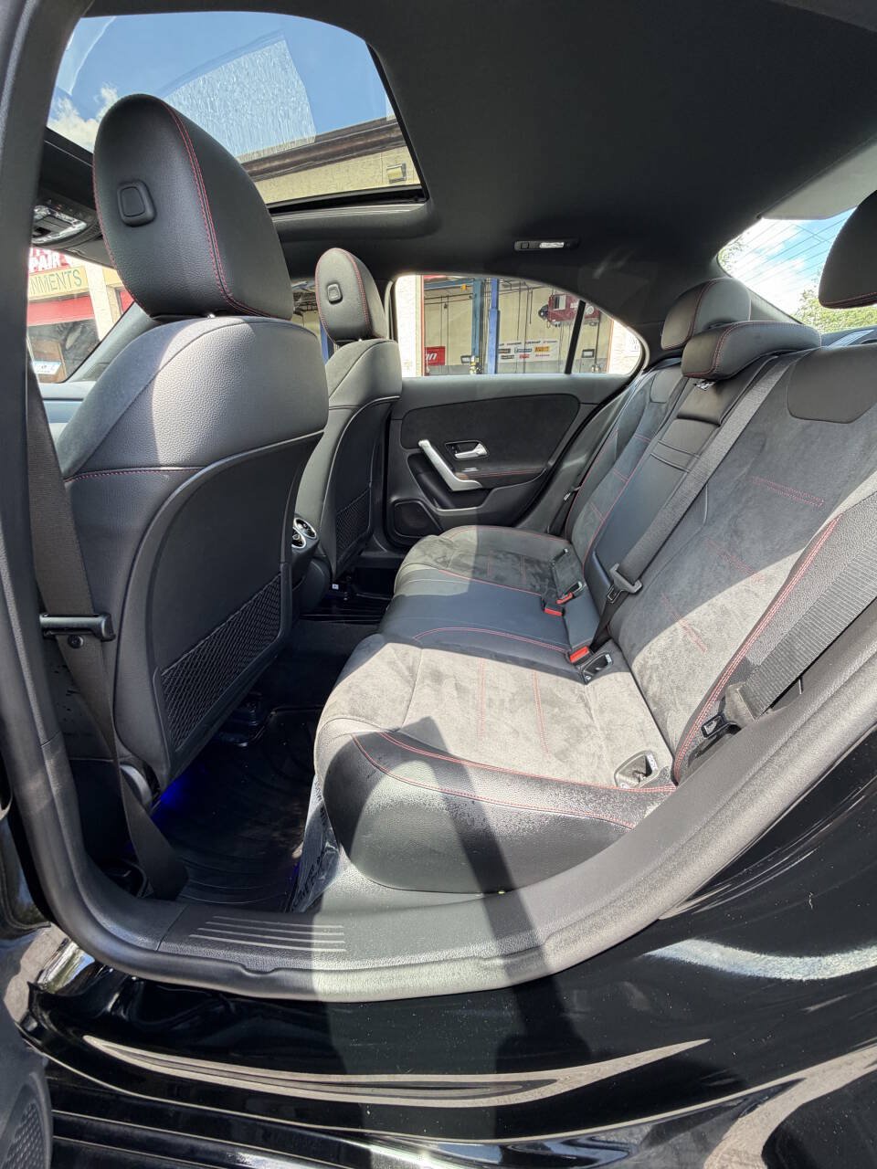 Used 2020 Mercedes-Benz A 35 AMG 4MATIC image 29