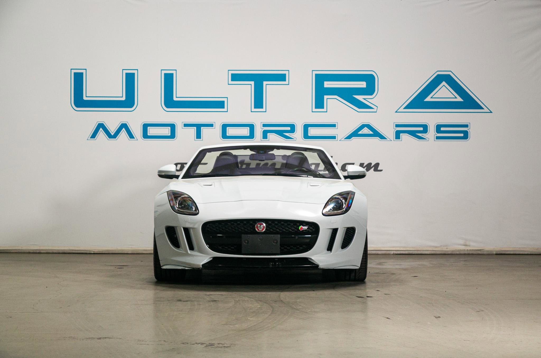 Used 2017 Jaguar F-TYPE S image 17