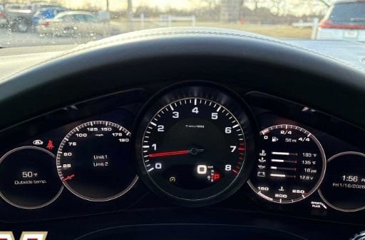 Used 2019 Porsche Cayenne S image 14