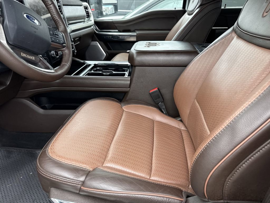 Used 2025 Ford F350 King Ranch w/ Chrome Package image 10