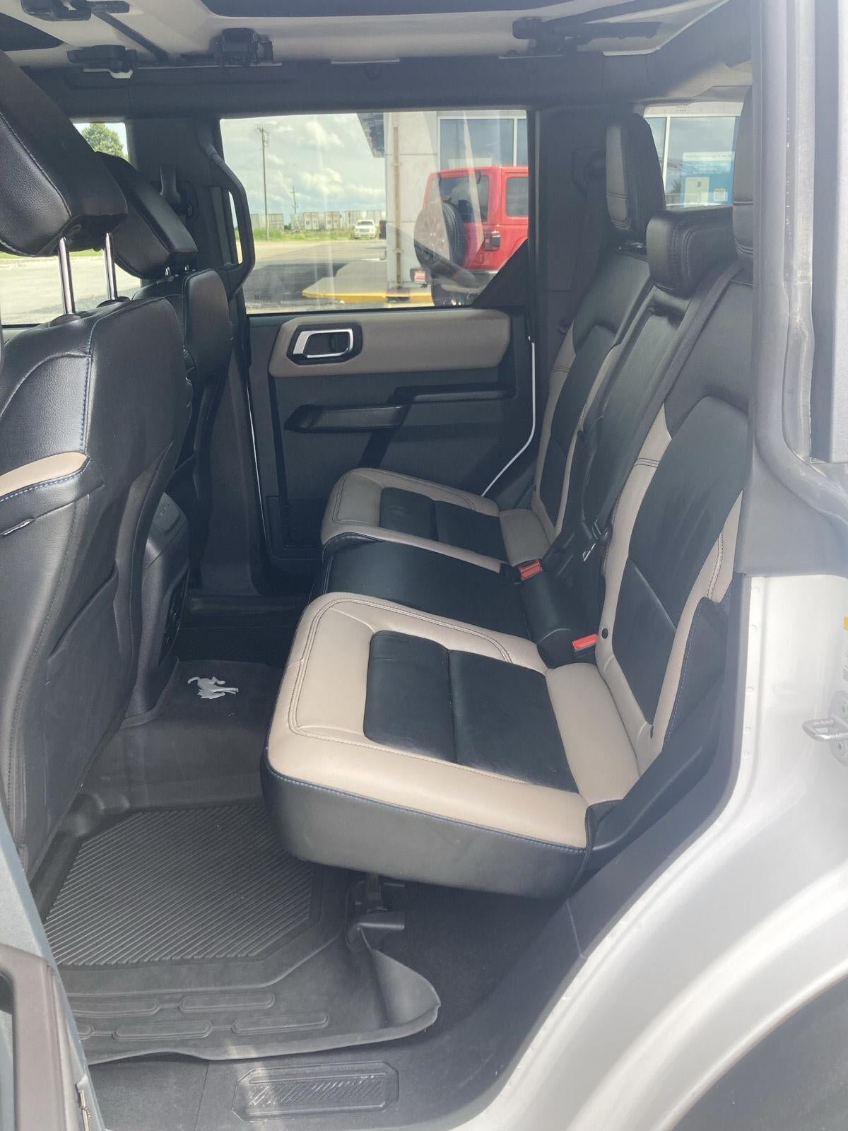 Used 2024 Ford Bronco Wildtrak AWD/4WD image 19
