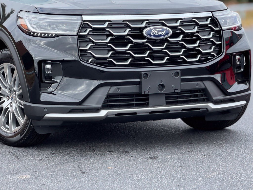 New 2026 Ford Explorer Platinum RWD image 5