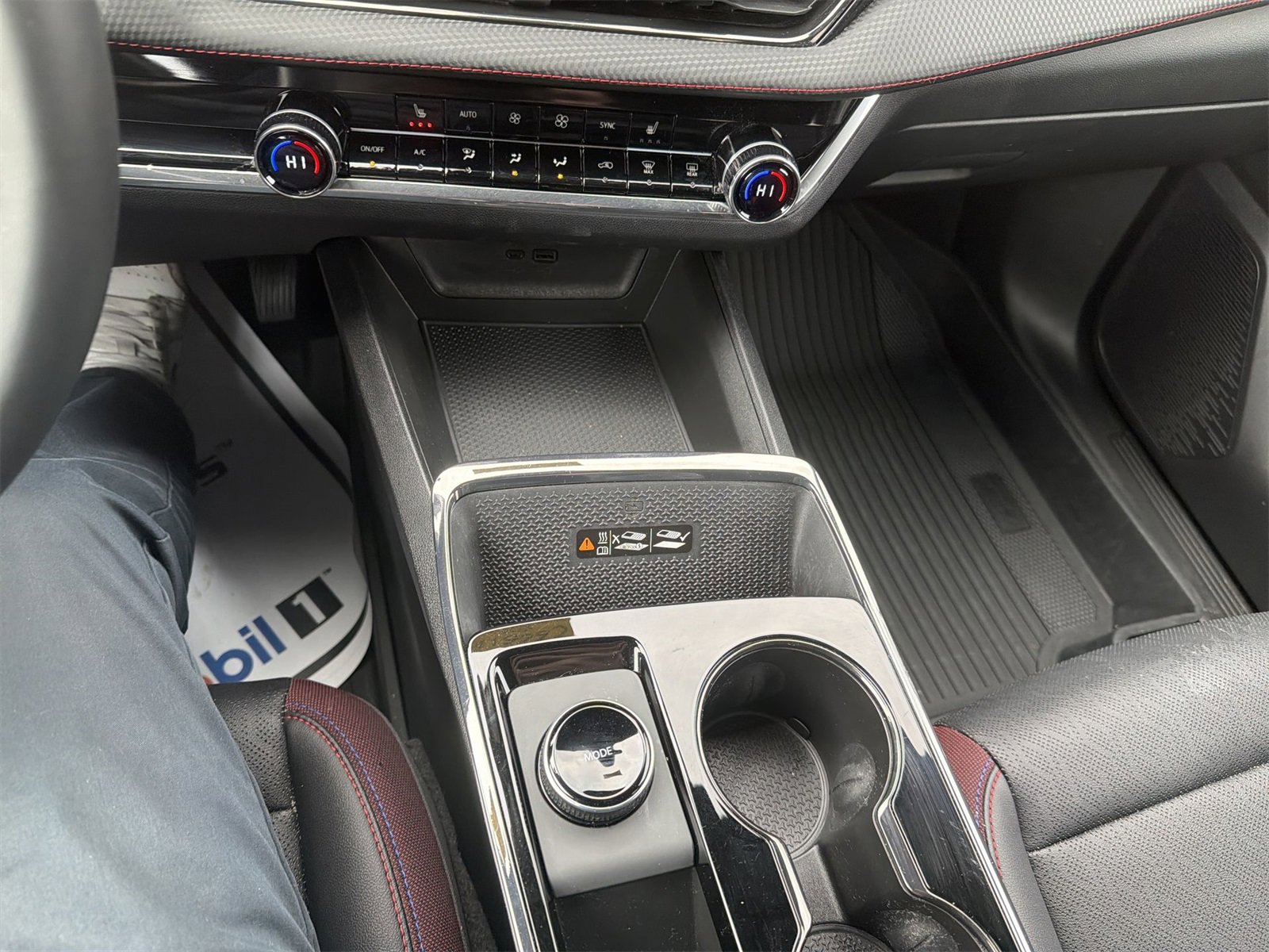 Used 2025 Chevrolet Equinox RS image 17